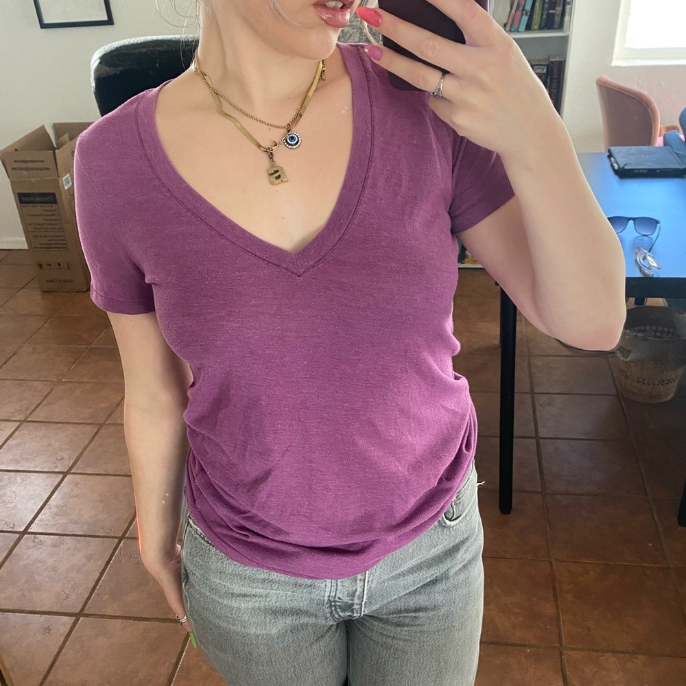 PINK VICTORIA SECRET SPORTY y2k 2000s Casual Extra Long V-neck sexy T-shirt tee